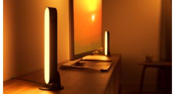 1 штекер для подключения 3 панелей освещения Hue Play