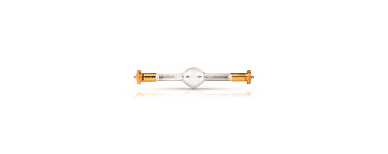 Лампа MSR Gold™ SA с двумя цоколями — эффективность и длительный срок службы