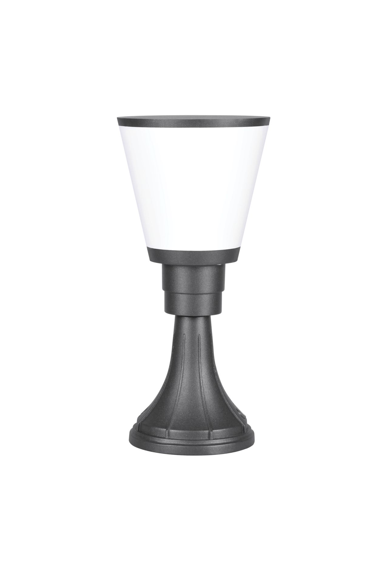 IP 44 fixtures ideal for gardens