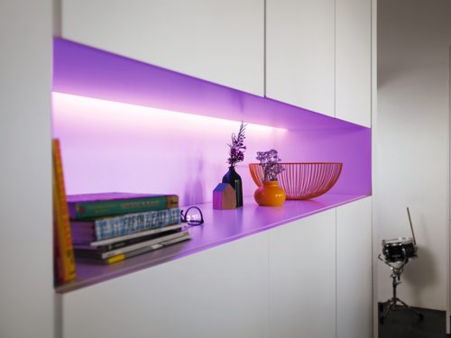 Philips Hue - Kit de démarrage Lightstrip 2m + Extension Lightstrip 1m + Hue  Pont - Ruban LED connecté - Rue du Commerce