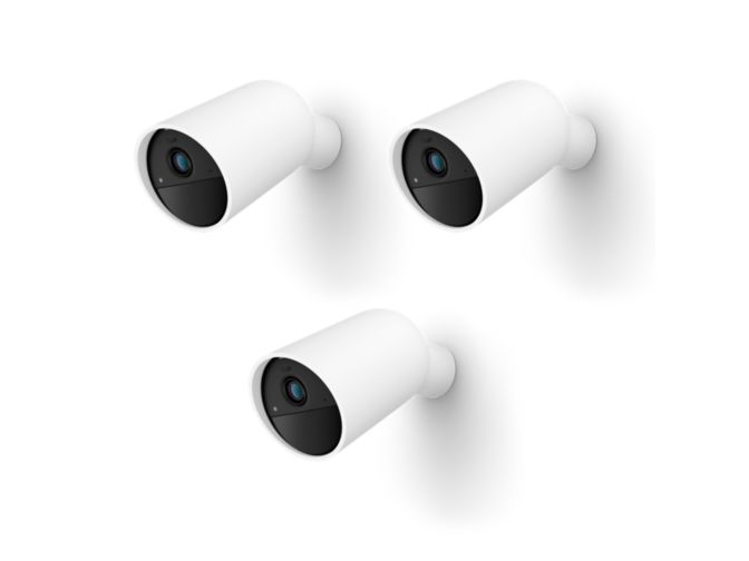 Close up of front of Bundle: 3x Secure battery camera