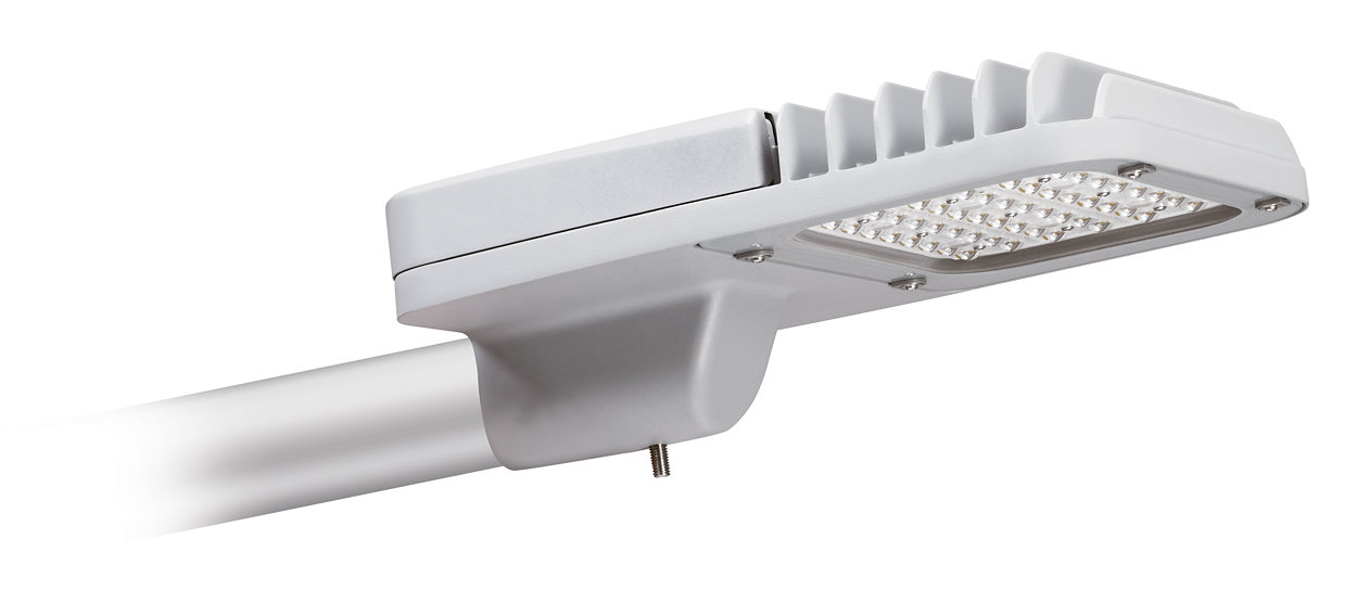 A complete range of configurable and connected solar street lights up to 24,000 lumens.