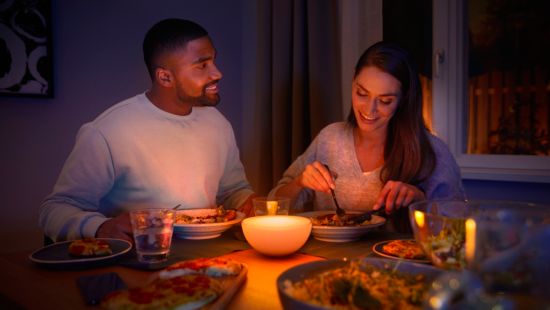 dommer Chaiselong Banquet Hue White and color ambiance Go portable light (latest model) | Philips Hue  US