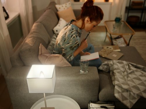 Philips hue white ambiance e12 led candle light bulb hotsell
