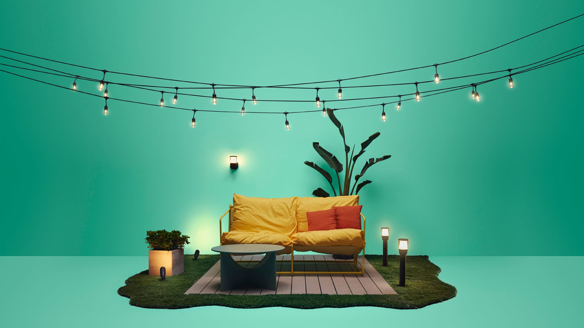 WiZ Outdoor String Lights - Thumbnail 2