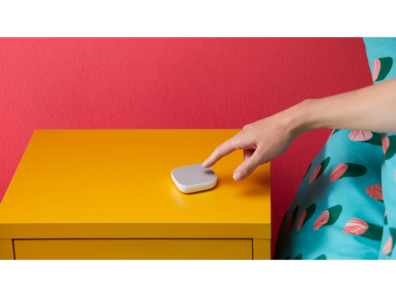 WiZ Portable Button Hero