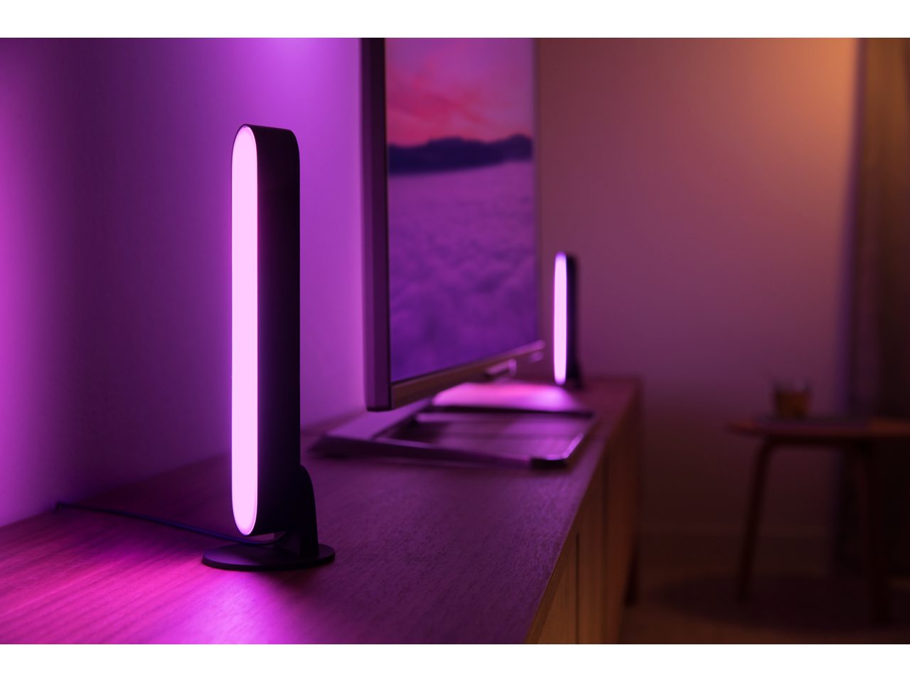 Philips Hue Bridge + Hue ライトバー 2つ + ジャンク Philips Hue Bridge + Hue ライトバー 2つ + ジャンク Amazon.co.jp