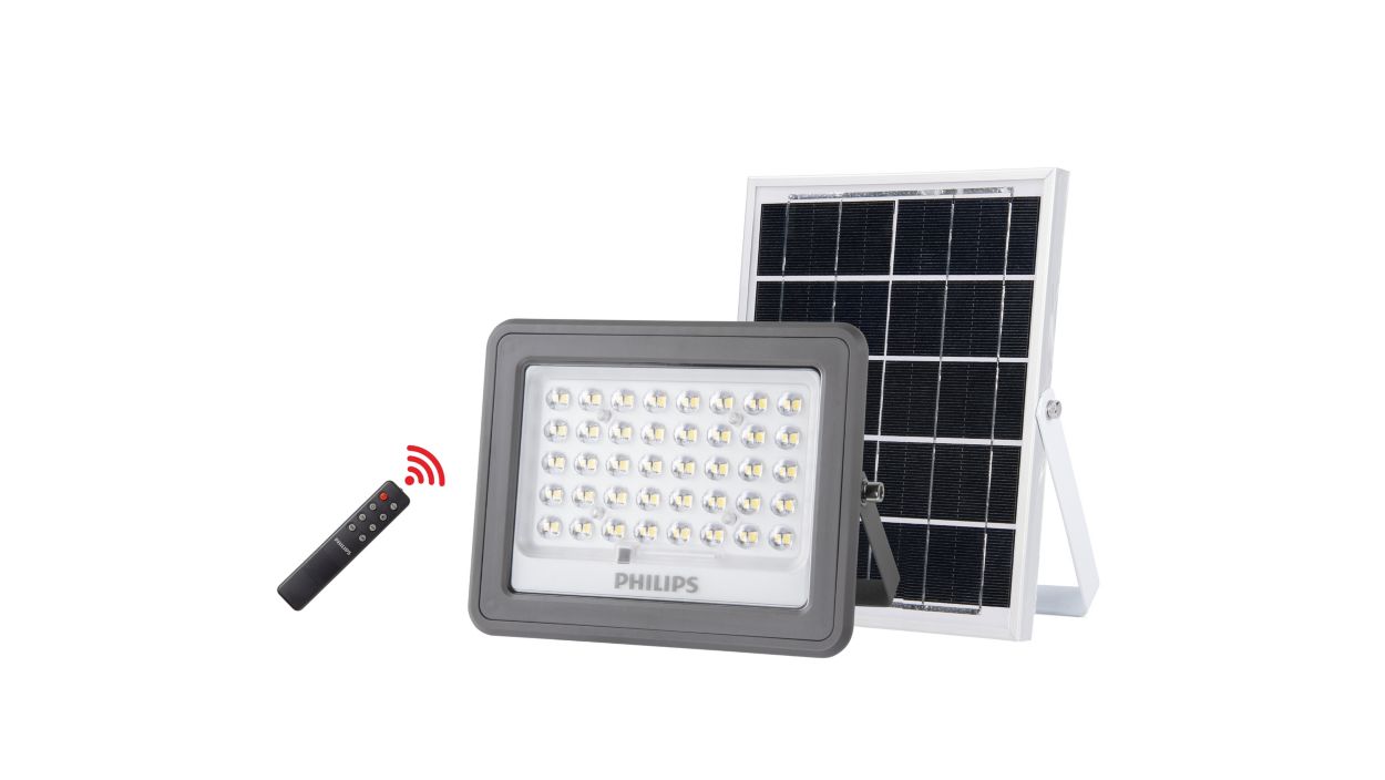 Solar flood lighting kit