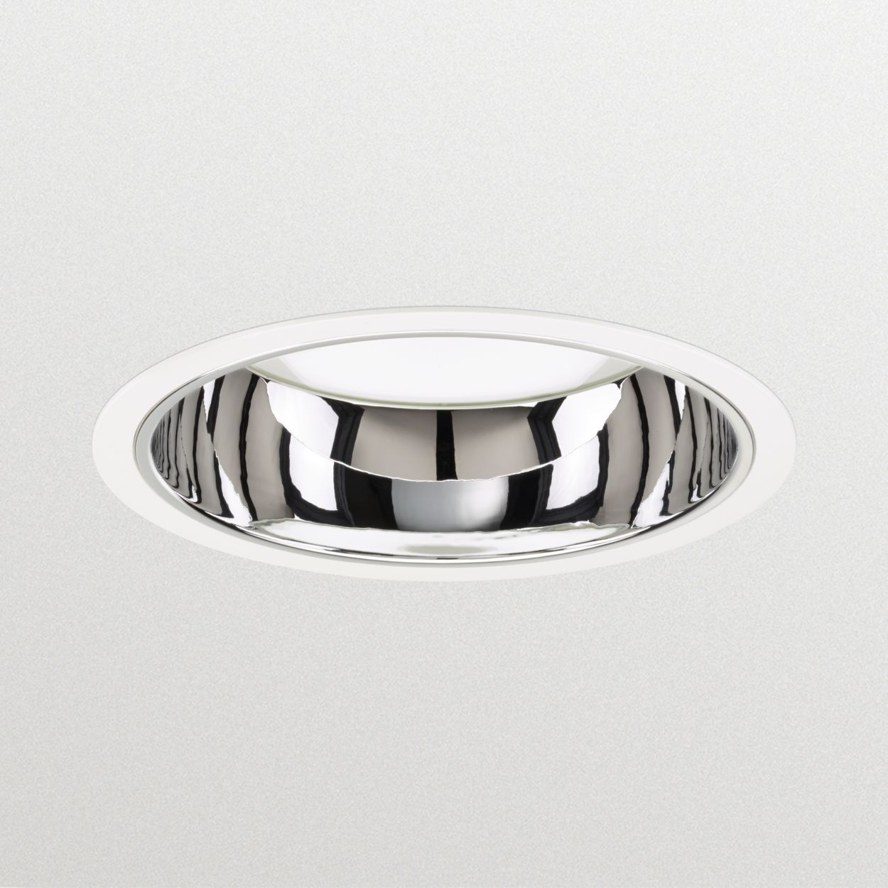 LuxSpace a incasso - Efficienza elevata, comfort visivo e design elegante