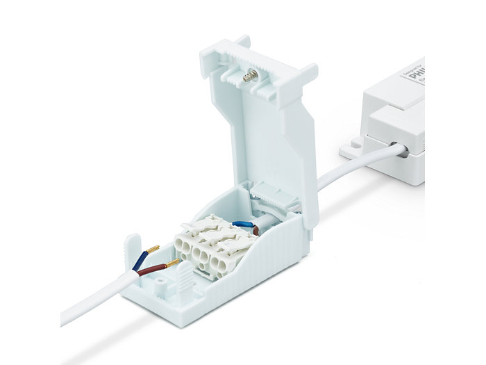 White Quick connector +wire-open