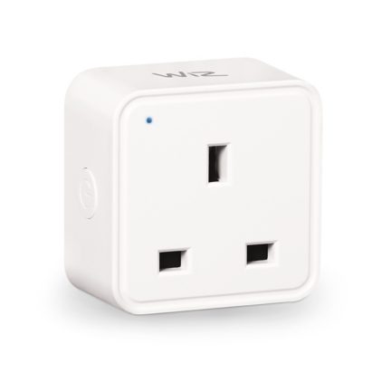 Close up of front of Smart Plug