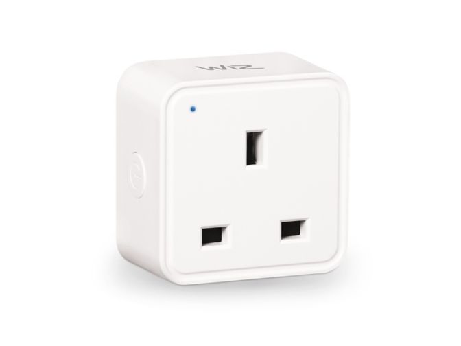 Close up of front of Smart Plug