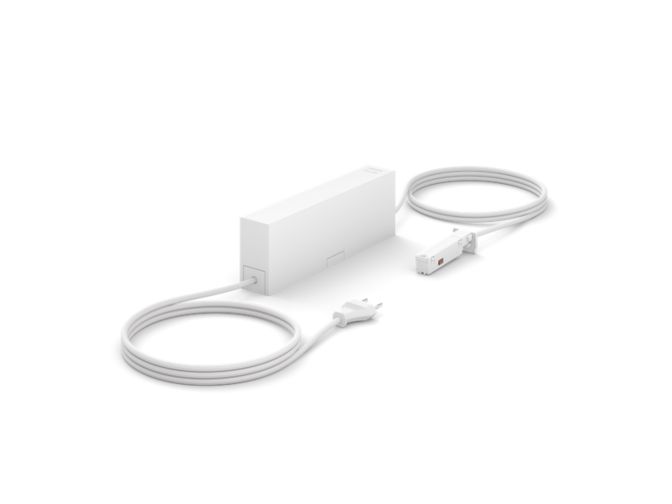 Gros plan de l'avant de Bloc d'alimentation mural Perifo 100 W 1 point avec prise