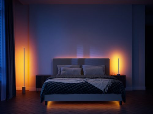 Hue Signe Gradient Table Lamp Oak Philips Hue