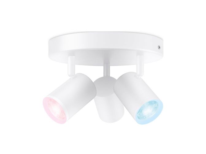 Gros plan de l'avant de 3 spots orientables IMAGEO Plaque ronde