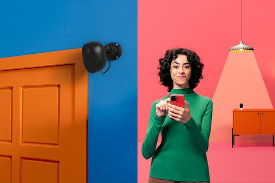Cámara exterior conectada al sistema de iluminación inteligente WiZ