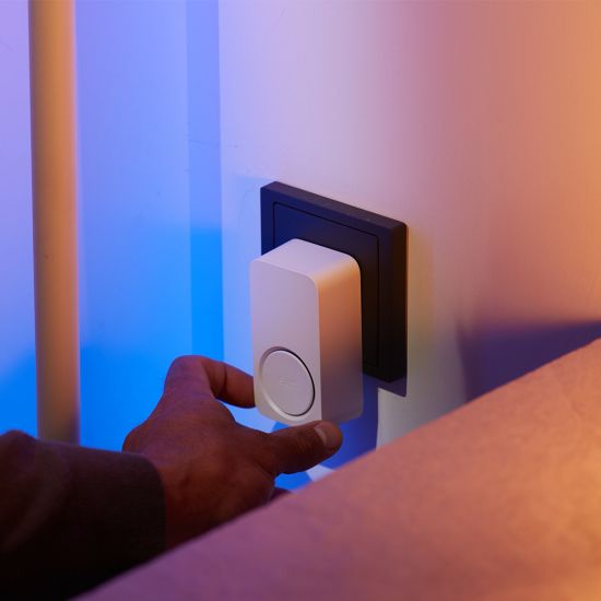 Si collega a qualsiasi presa per un utilizzo immediato: senza fili, senza complicazioni.