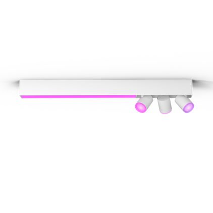 Närbild på framsidan av Centris taklampa med 3 spotlights