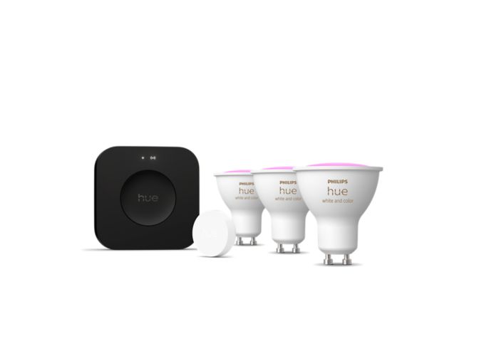 Close up of front of Starter kit: 3 GU10 bulbs + Smart button + Bridge Pro