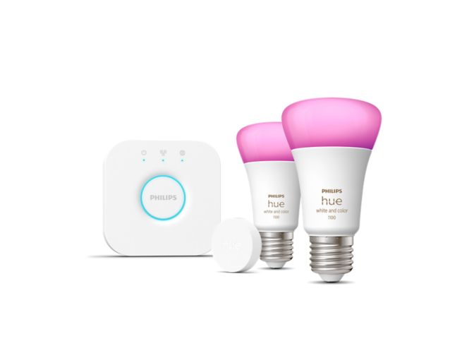 Close up of front of Starter kit: 2 E27 smart bulbs (1100) + smart button