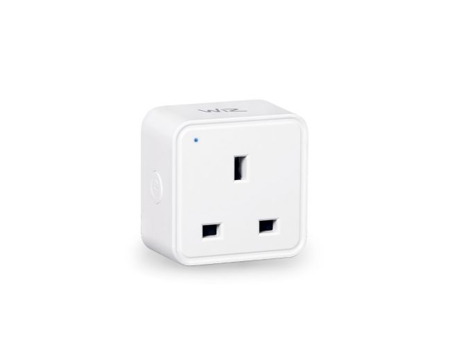 Close up of front of Smart Plug