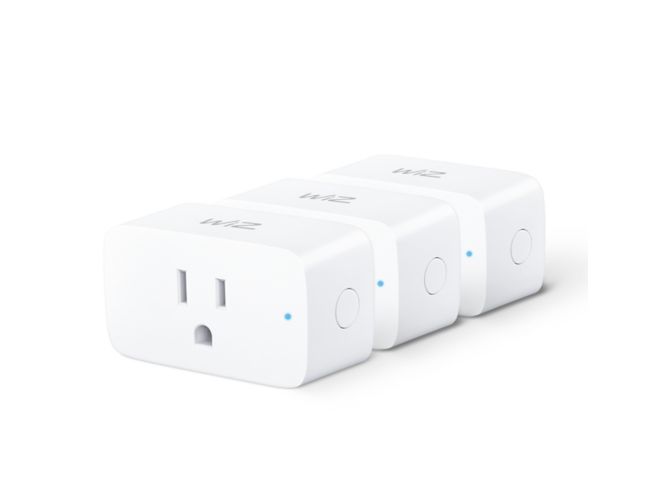 Close up of front of Smart Plug Gen 3 x 3
