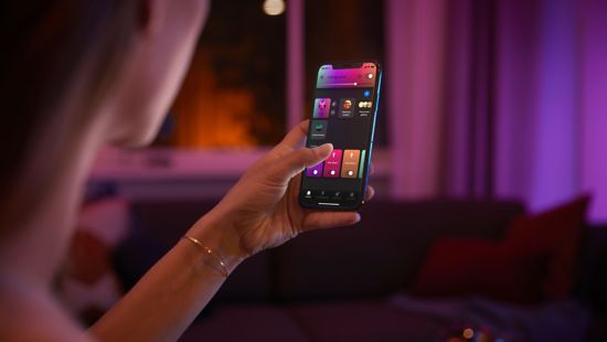 Control up to 10 lights with the Bluetooth app