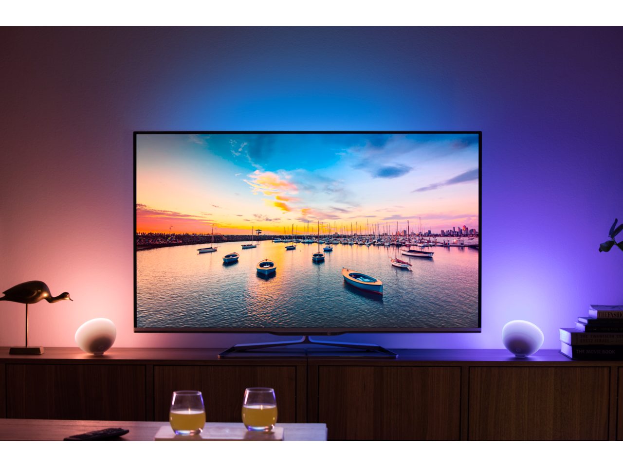 HUE_GO_LIGHTSTRIP_FRONT_CLOSE? HUE_GO_LIGHTSTRIP_FRONT_CLOSE?