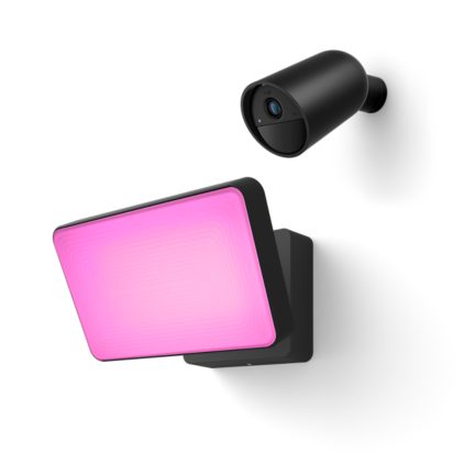 Nahaufnahme der Vorderseite von Hue Secure Kamera und Flutlicht Starter-Set