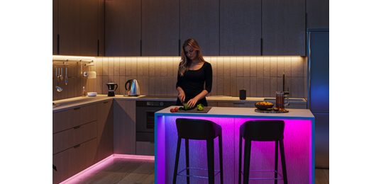 סט 3 נורות חכמות&nbsp;Smart LED Candle C37 E14&nbsp;מבית Philips