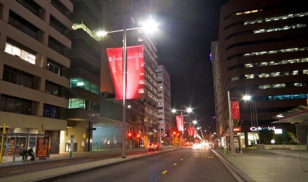 RoadView LED roadway luminaire - medium (RVM)