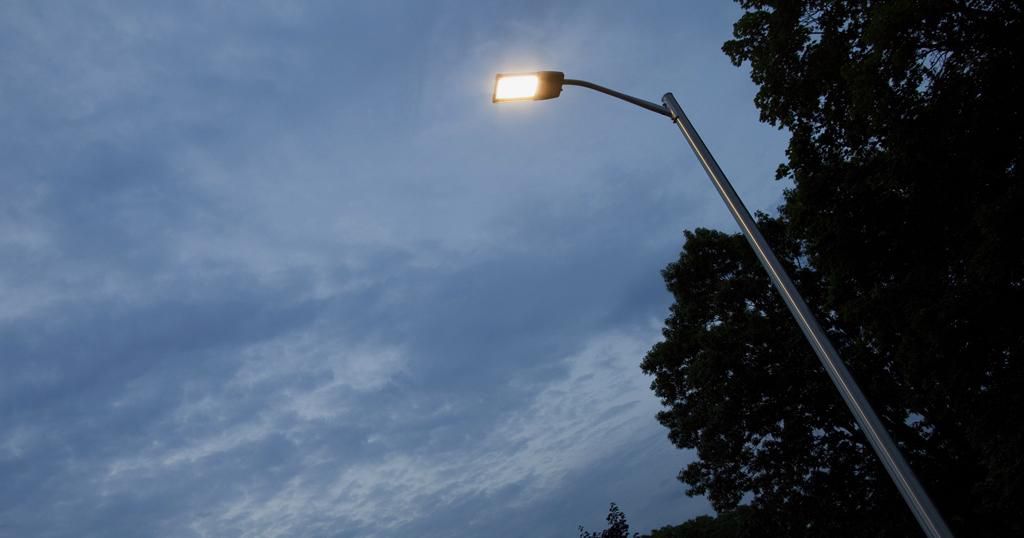 RoadView LED roadway luminaire - medium (RVM)