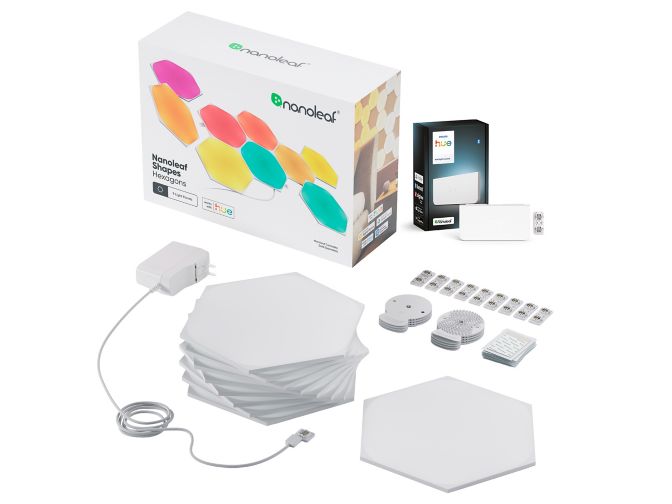 Close up of front of Wall panel hexagon starter set (9 panels) + Philips Hue wall light module