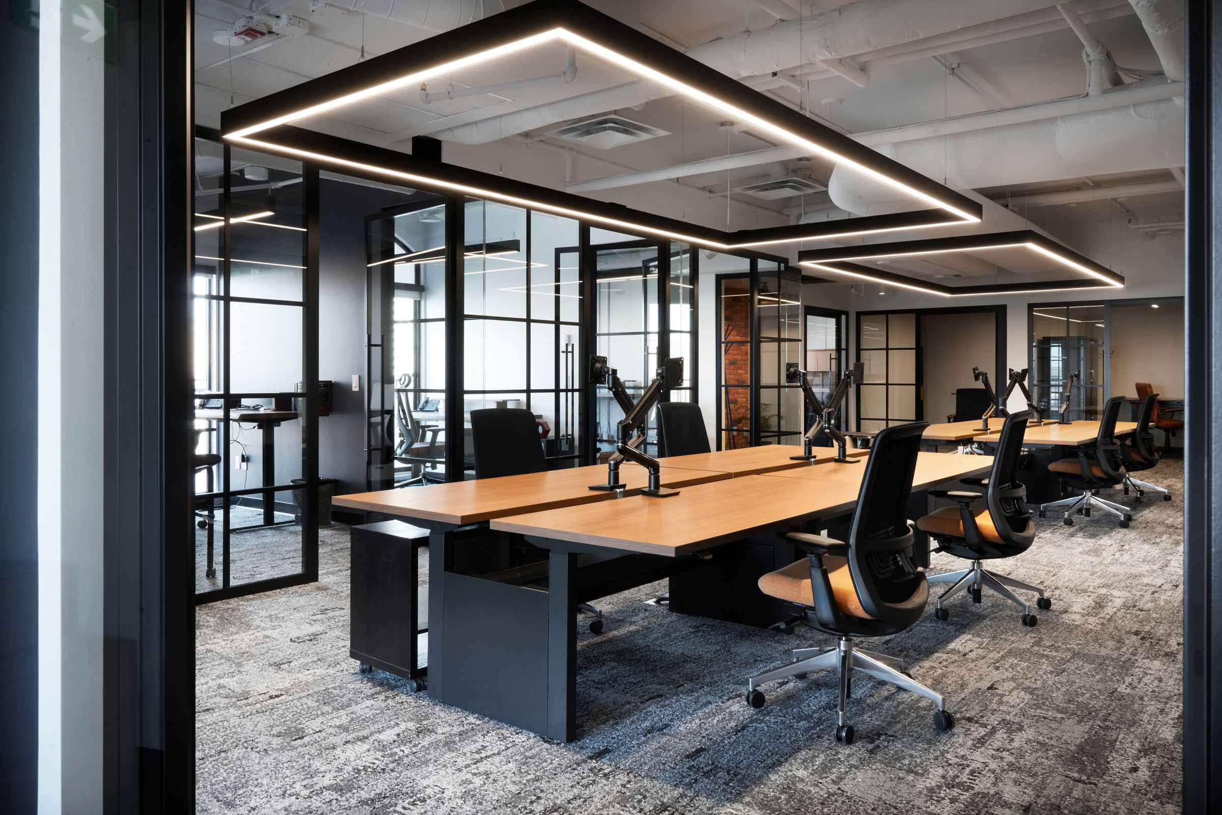 TruGroove suspended - Suspended | Ledalite - Signify