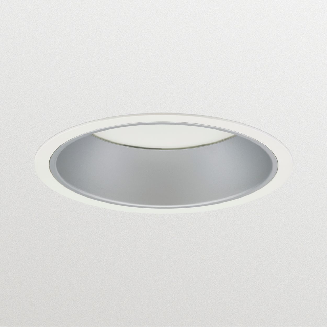 LuxSpace a incasso - Efficienza elevata, comfort visivo e design elegante