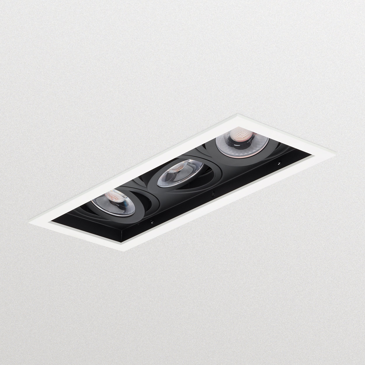 CoreLine Spot empotrable: la opción clara de LED