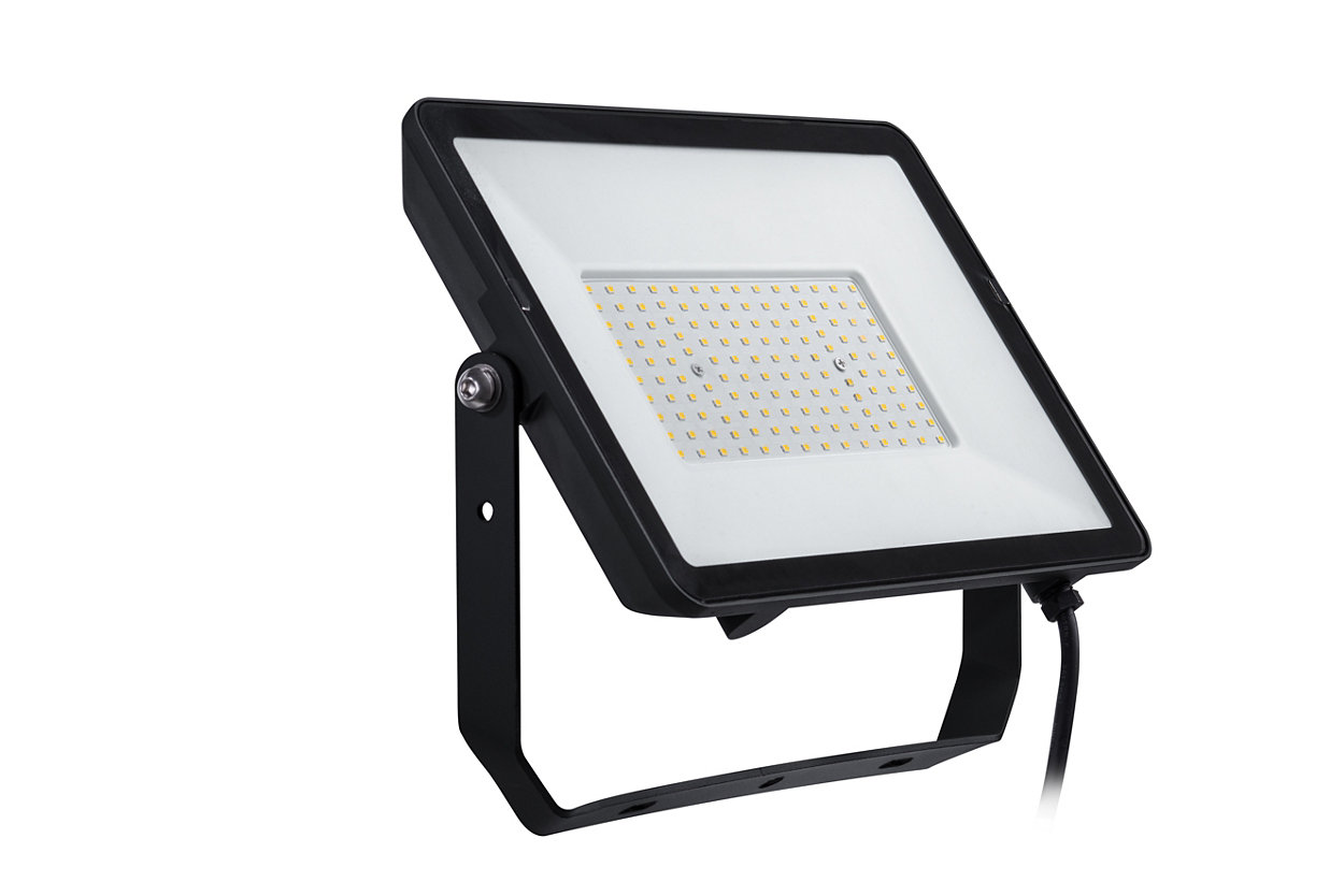 The essential LED floodlight for reliability and energy savings